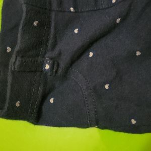 Selling girls scratch pants jeans (A34)